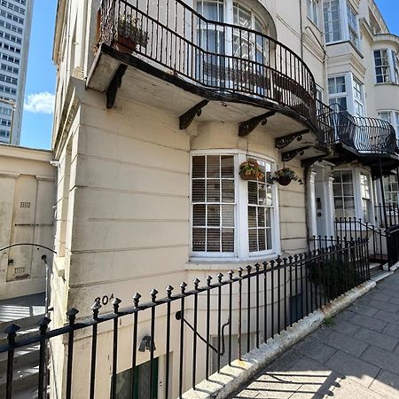 Two Top Central Beach Studios - Also Separate Spa Cabin And Watersports Hove Exterior foto